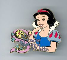 Disney Auctions Snow White & 7 Dwarfs Princess Name Series LE Pin
